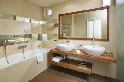 مامیسُن ریورسید هتل پراگو