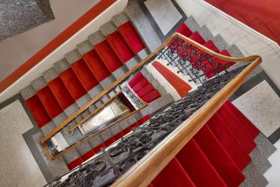 مامیسُن ریورسید هتل پراگو