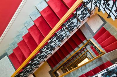 مامیسُن ریورسید هتل پراگو