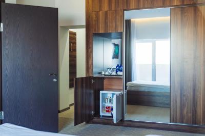 اسکی این هتل باتومی