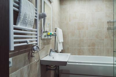 اسکی این هتل باتومی