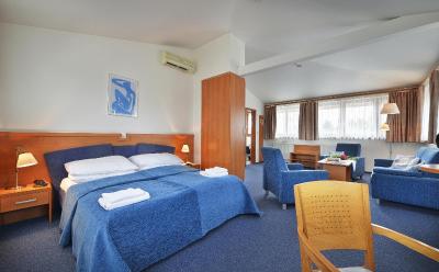 ای هتل پپولوز