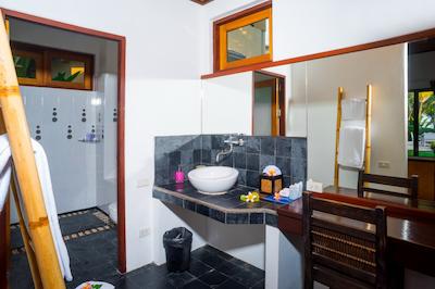 سابی ریزرت اند ویلاز