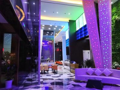 هالیدی ویلا هتل اند رزیدنس شانگهای جیادینگ