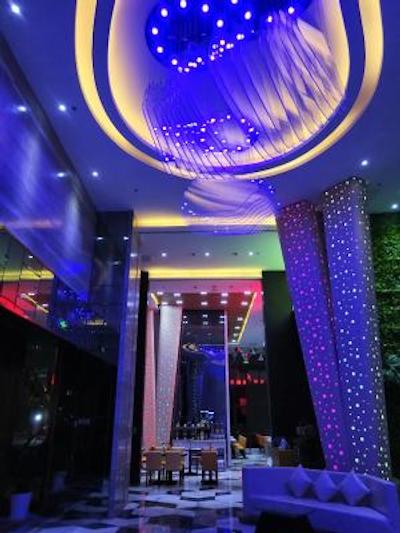 هالیدی ویلا هتل اند رزیدنس شانگهای جیادینگ