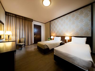 ویلیج هتل آلبرت کورت