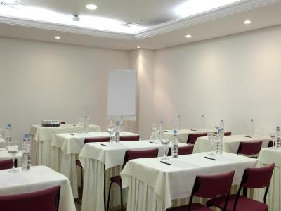 اینترسیتی د ونیورس پاولیستا