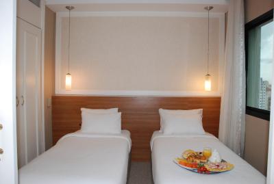 اینترسیتی د ونیورس پاولیستا