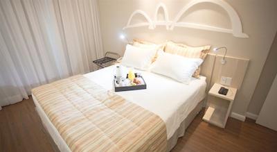 مرکور براسیلیا لیدر هتل