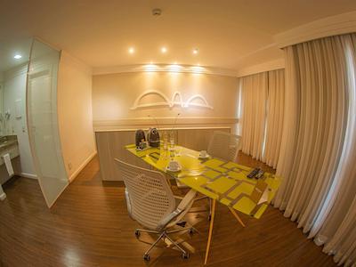 مرکور براسیلیا لیدر هتل