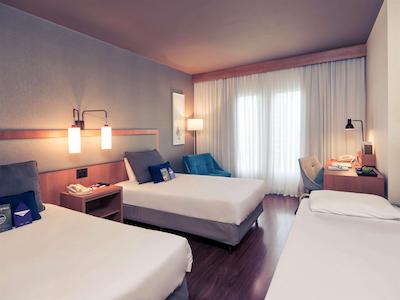 مرکور کمپیناز