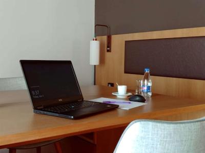 مرکور کمپیناز