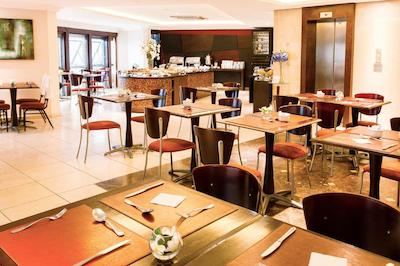 بلو تری تورز جوینویل