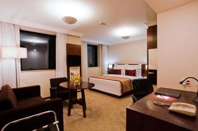 بلو تری پرمیوم فاریا لیما