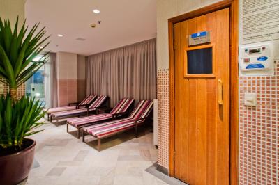 بلو تری پرمیوم فاریا لیما