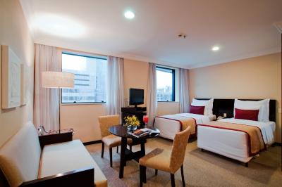 بلو تری پرمیوم فاریا لیما