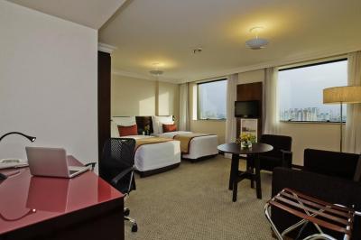 بلو تری پرمیوم فاریا لیما