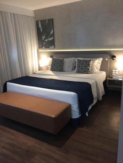 بلو تری پرمیوم فاریا لیما