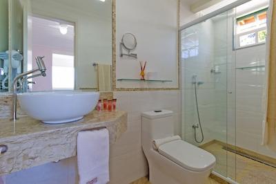 ویلا والنتینا