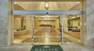 دویل بوسینز