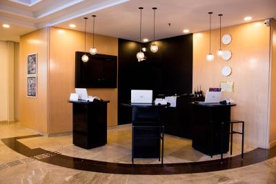 بلو تری تورز انلیا فرانکو