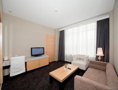 رویال تولیپ لاکچری کارات