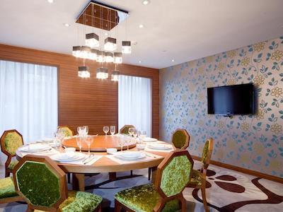 رویال تولیپ لاکچری کارات