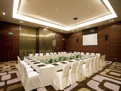 رویال تولیپ لاکچری کارات