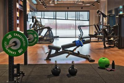 ماکسی امستردام هوداونز