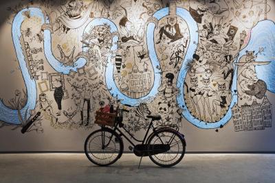 ماکسی امستردام هوداونز