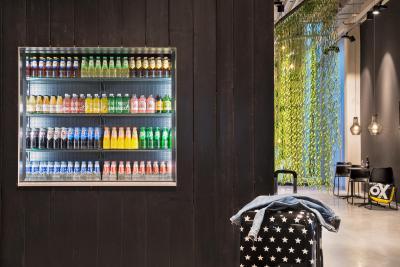 ماکسی امستردام هوداونز