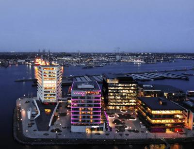 ماکسی امستردام هوداونز