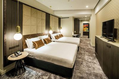 دوبلتری بای هیلتون ولینگتون