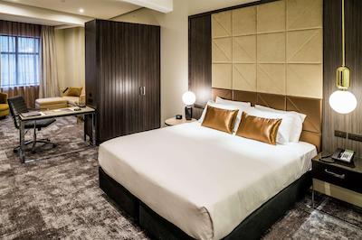 دوبلتری بای هیلتون ولینگتون