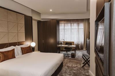 دوبلتری بای هیلتون ولینگتون