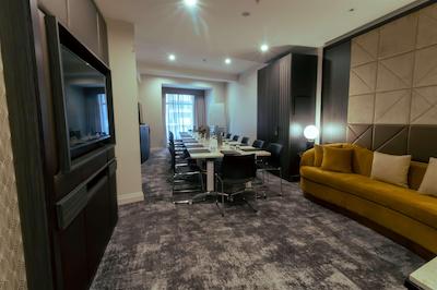 دوبلتری بای هیلتون ولینگتون