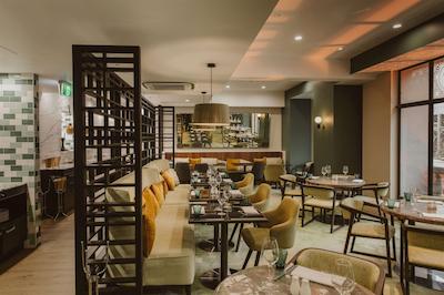 دوبلتری بای هیلتون ولینگتون