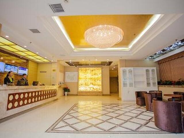 گرین تری این شانگ های پو دونگ دیسنی چوانشا رود شینجیاگانگ رود هتل