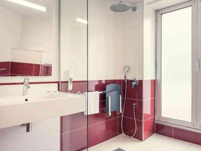 هتل مرکور پاریز اوست ساینت جرمین