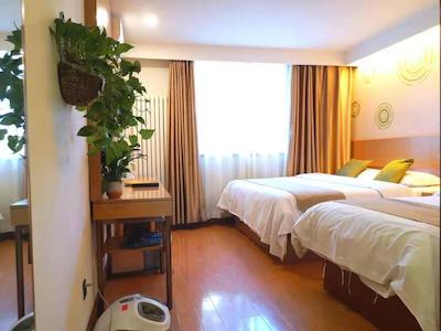 گرین تری این بیجینگ هوهای اکسپرس هتل