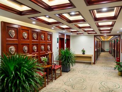 گرین تری این بیجینگ هوهای اکسپرس هتل