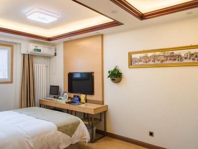 گرین تری این بیجینگ هوهای اکسپرس هتل