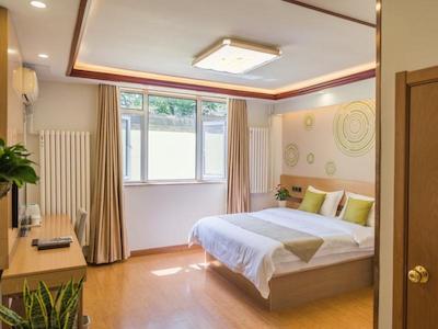 گرین تری این بیجینگ هوهای اکسپرس هتل