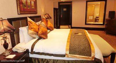 رویال مدیترانین