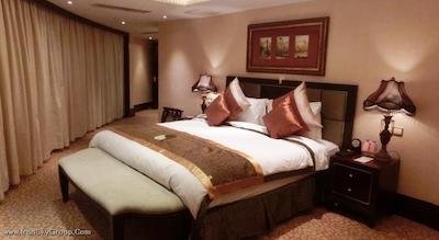 رویال مدیترانین