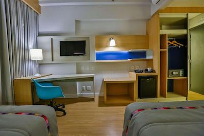 پارک این بای رادیسن سانتز