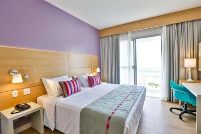 پارک این بای رادیسن سانتز