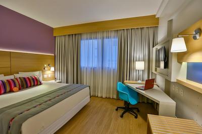 پارک این بای رادیسن سانتز