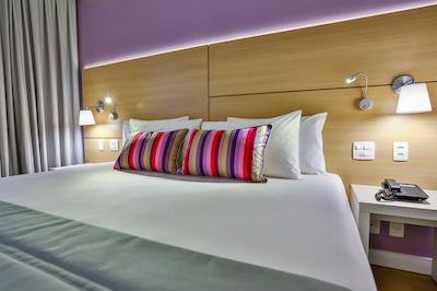 پارک این بای رادیسن سانتز