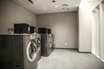 گلاد گاننام ککس سنتر